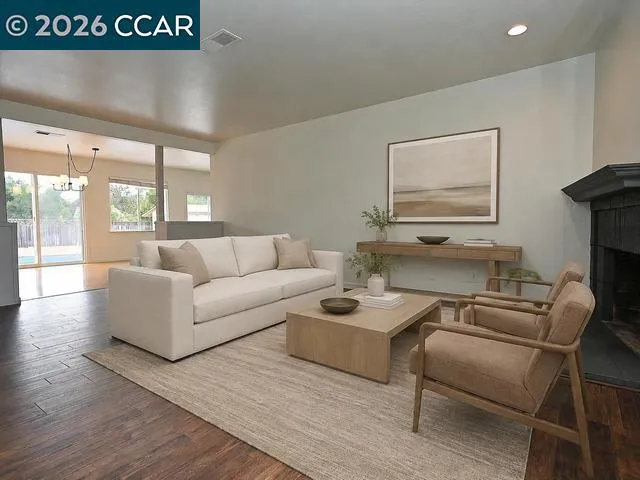21 Eric Ct Pleasant Hill, CA 94523
