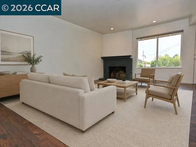 21 Eric Ct Pleasant Hill, CA 94523