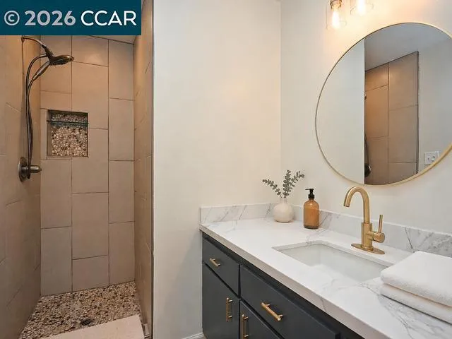 21 Eric Ct Pleasant Hill, CA 94523