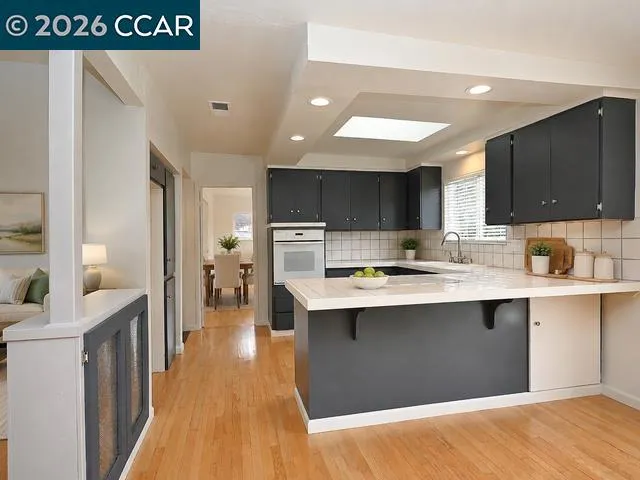 21 Eric Ct Pleasant Hill, CA 94523