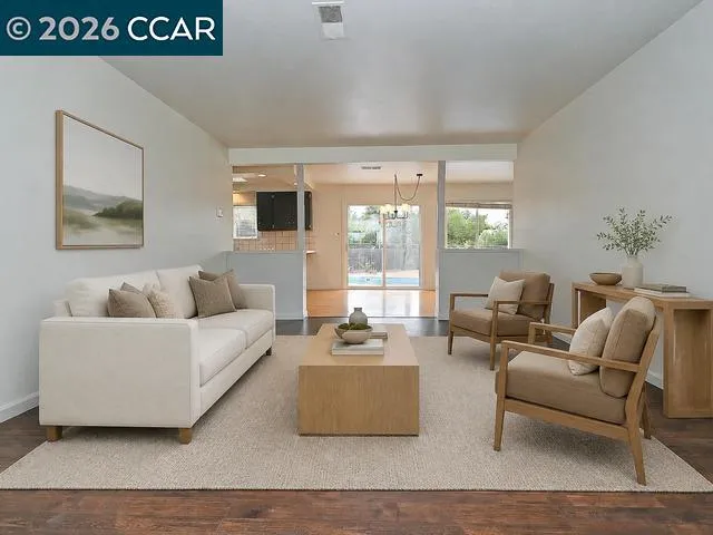 21 Eric Ct Pleasant Hill, CA 94523