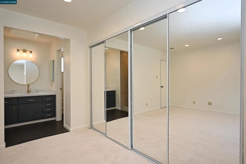 21 Eric Ct Pleasant Hill, CA 94523