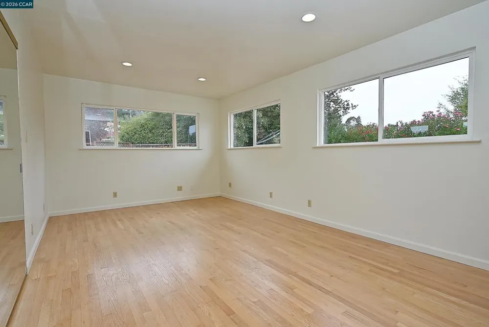 21 Eric Ct Pleasant Hill, CA 94523