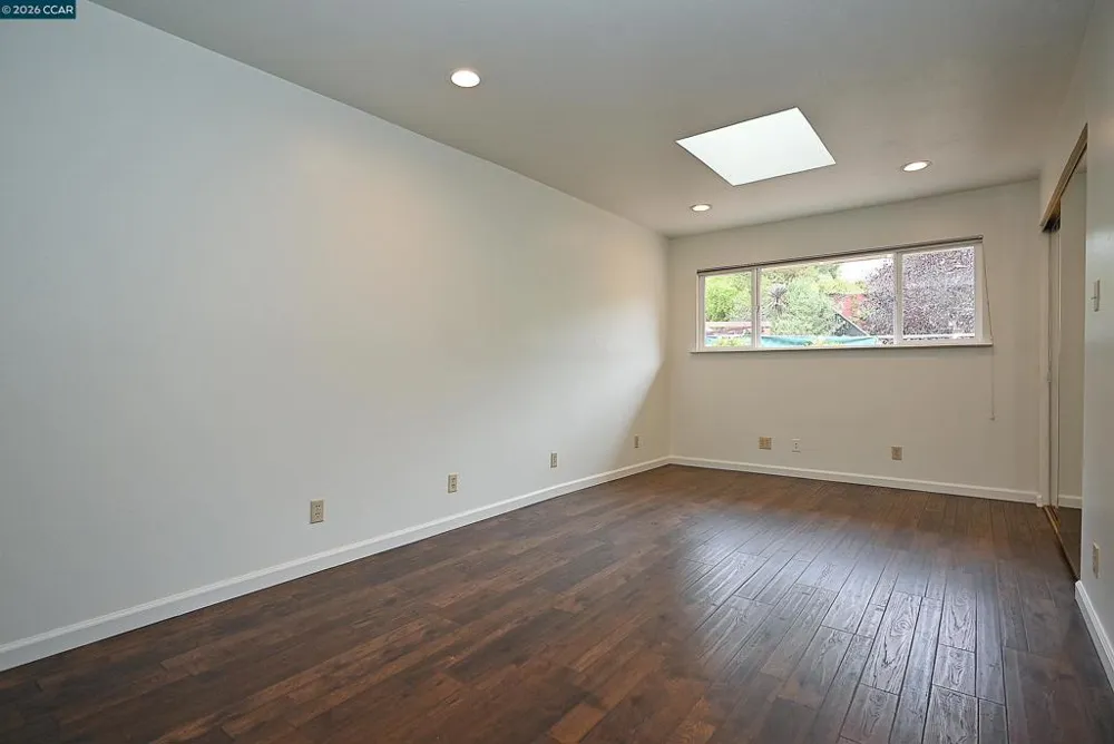 21 Eric Ct Pleasant Hill, CA 94523