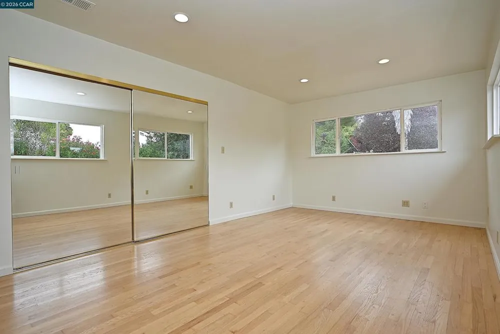 21 Eric Ct Pleasant Hill, CA 94523