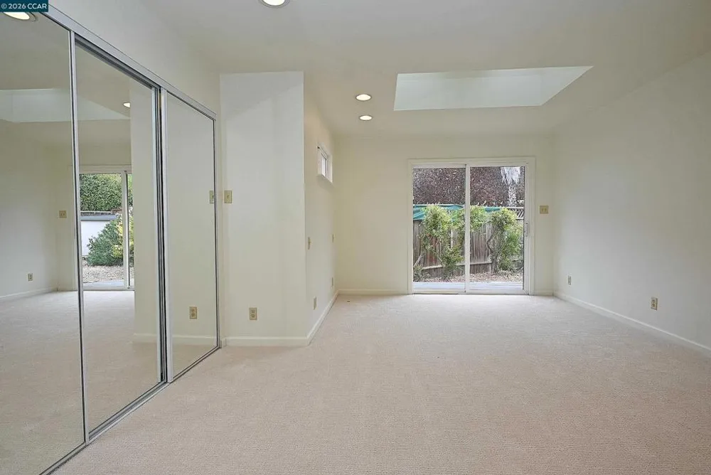 21 Eric Ct Pleasant Hill, CA 94523