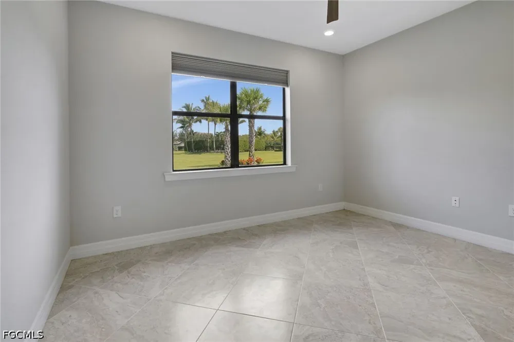 Bowes Circle Fort Myers, FL 33913