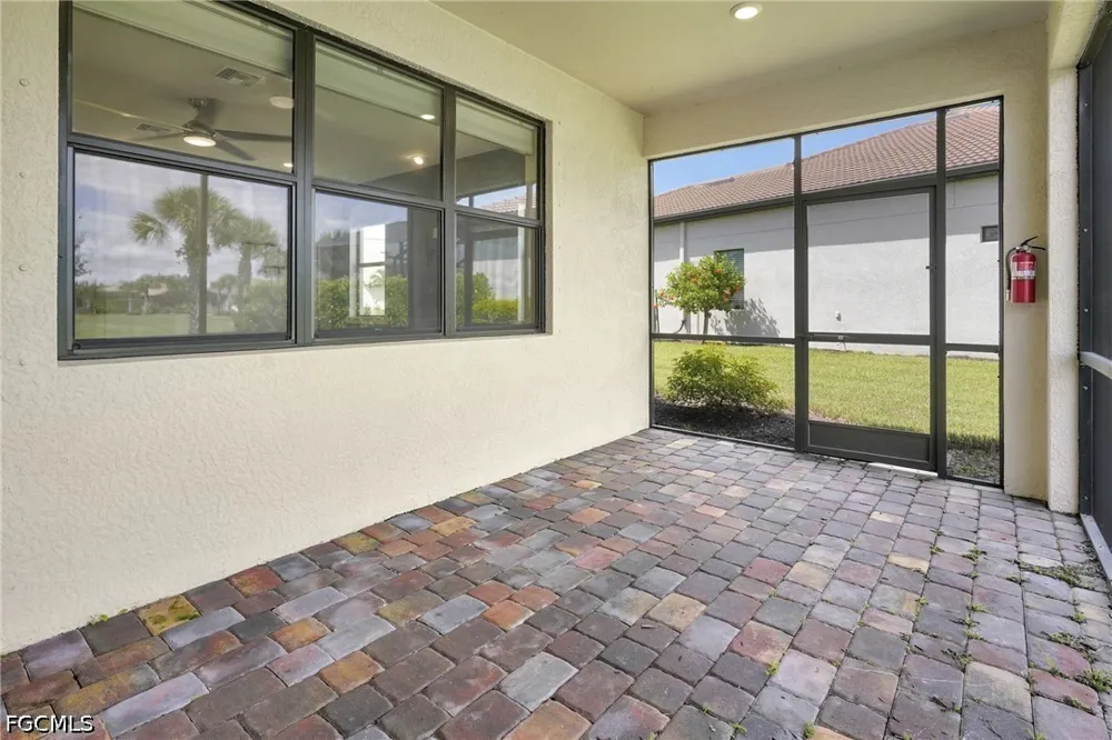 Bowes Circle Fort Myers, FL 33913