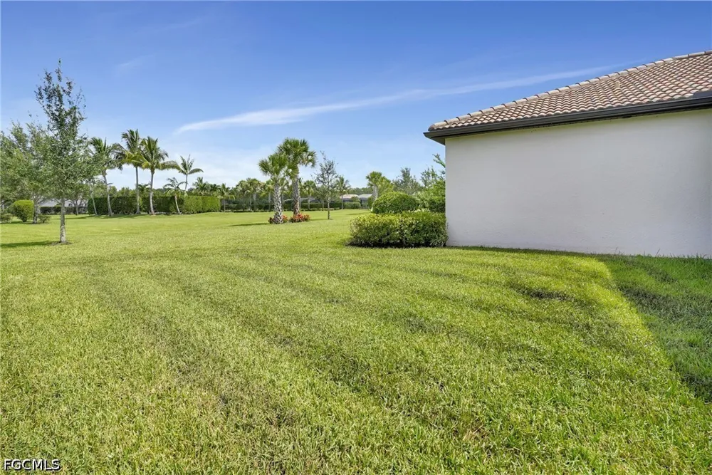 Bowes Circle Fort Myers, FL 33913
