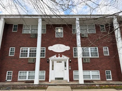 17 S Valley Rd #9 Unit 9