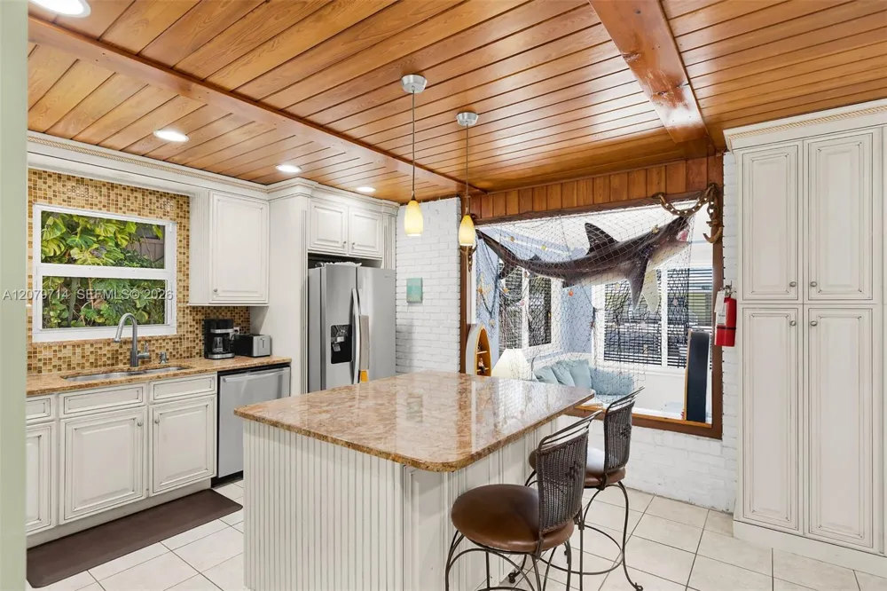 1791 Grouper Dr Marathon, FL 33050