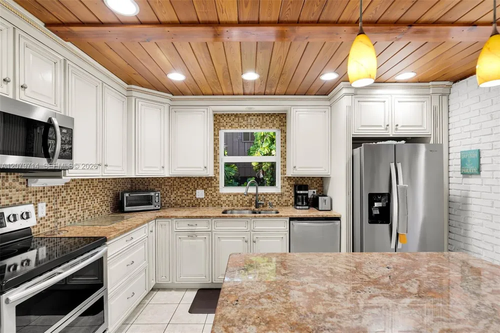 1791 Grouper Dr Marathon, FL 33050