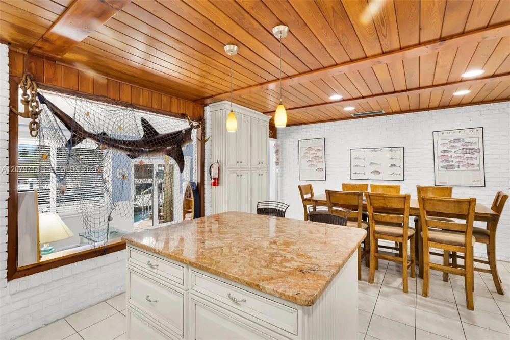 1791 Grouper Dr Marathon, FL 33050