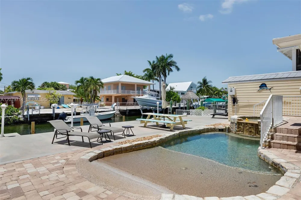 1791 Grouper Dr Marathon, FL 33050