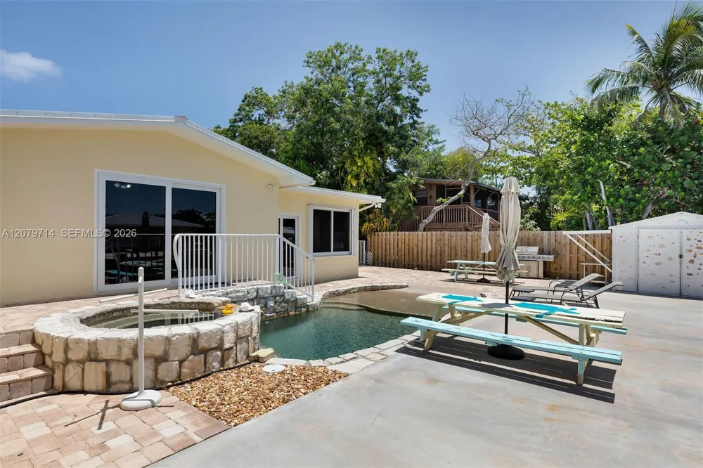 1791 Grouper Dr Marathon, FL 33050