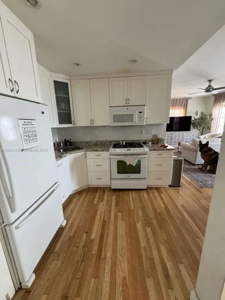 1755 Washington Ave #2D Miami Beach, FL 33139