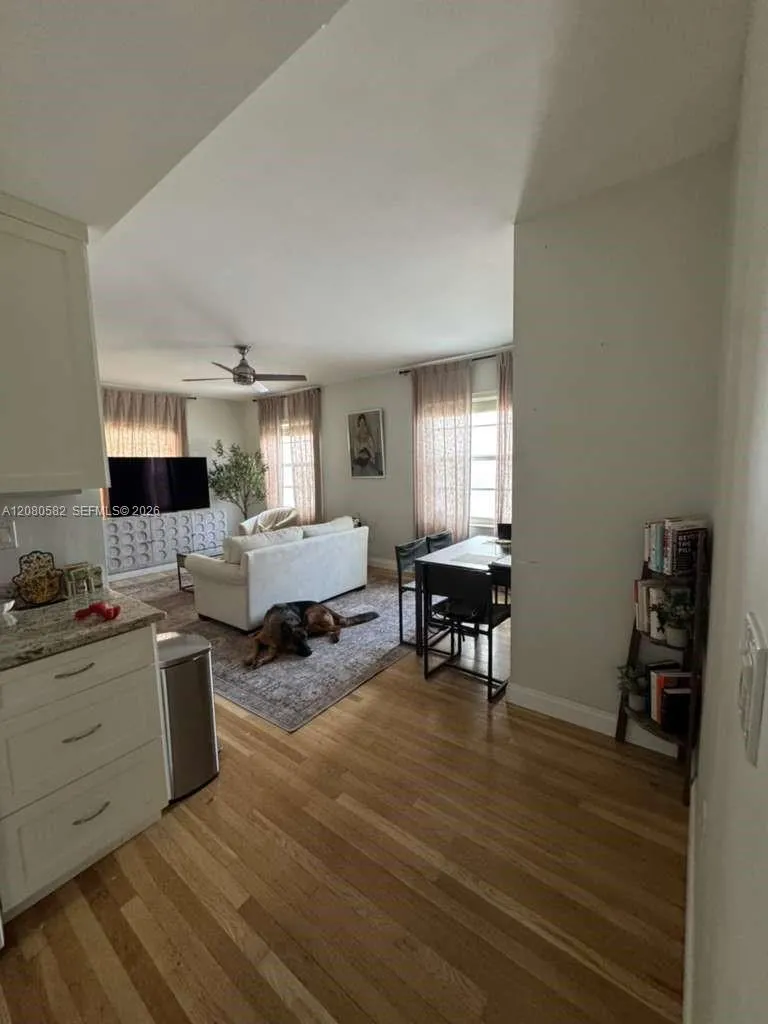 1755 Washington Ave #2D Miami Beach, FL 33139
