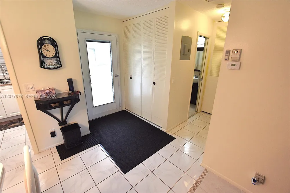2971 Crosley Dr W #F West Palm Beach, FL 33415