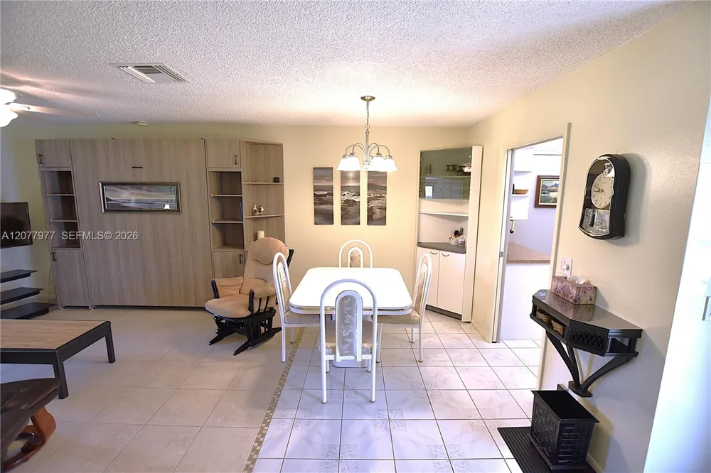 2971 Crosley Dr W #F West Palm Beach, FL 33415