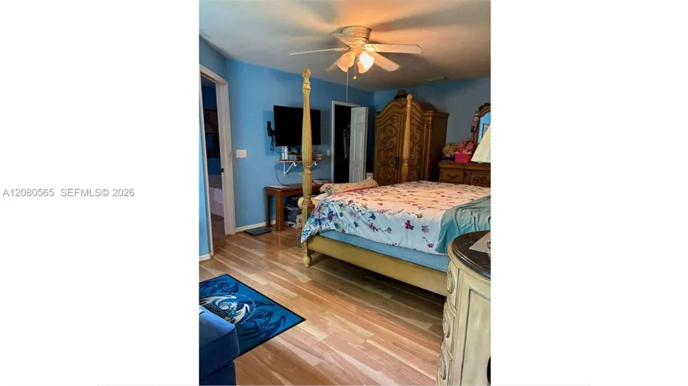 1122 MCKINLEY AVE Lehigh Acres, FL 33972