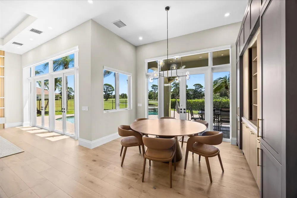 117 SE SAN PRIVERNO Port St. Lucie, FL 34984
