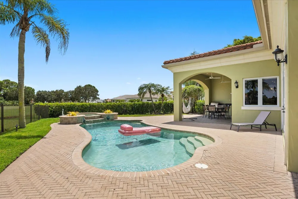 117 SE SAN PRIVERNO Port St. Lucie, FL 34984