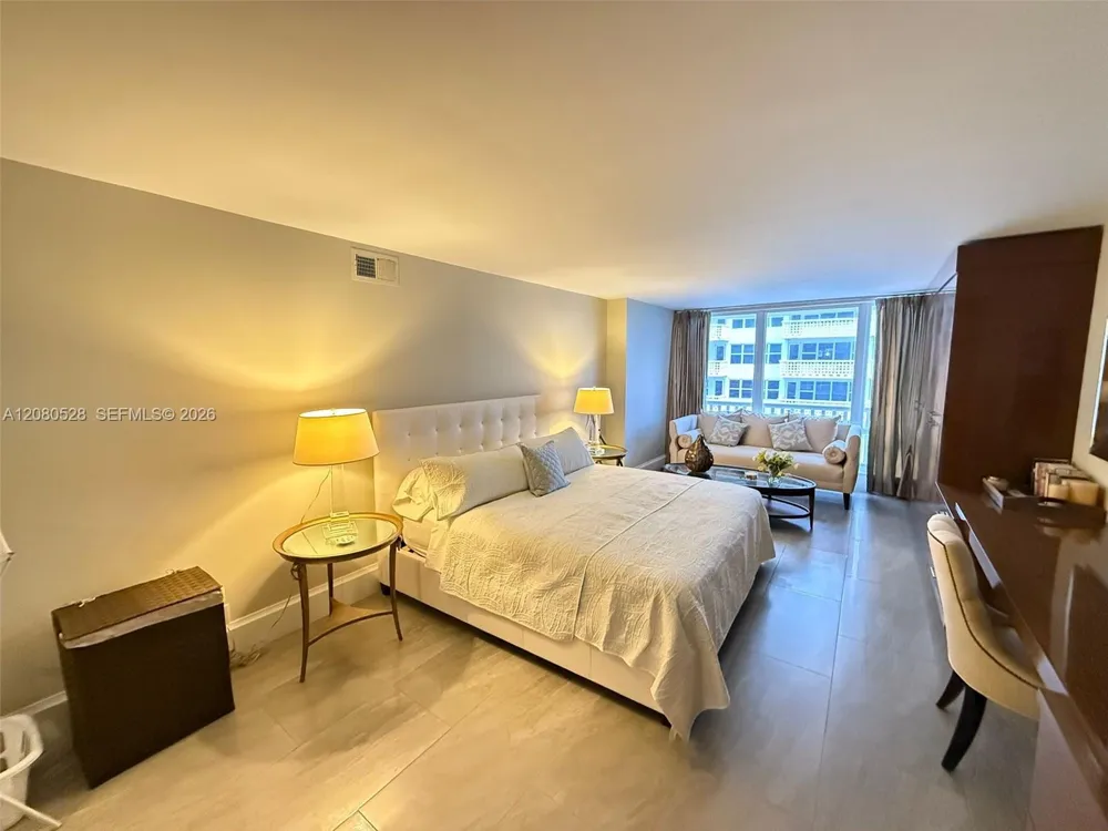 4020 Galt Ocean Dr #904 Fort Lauderdale, FL 33308