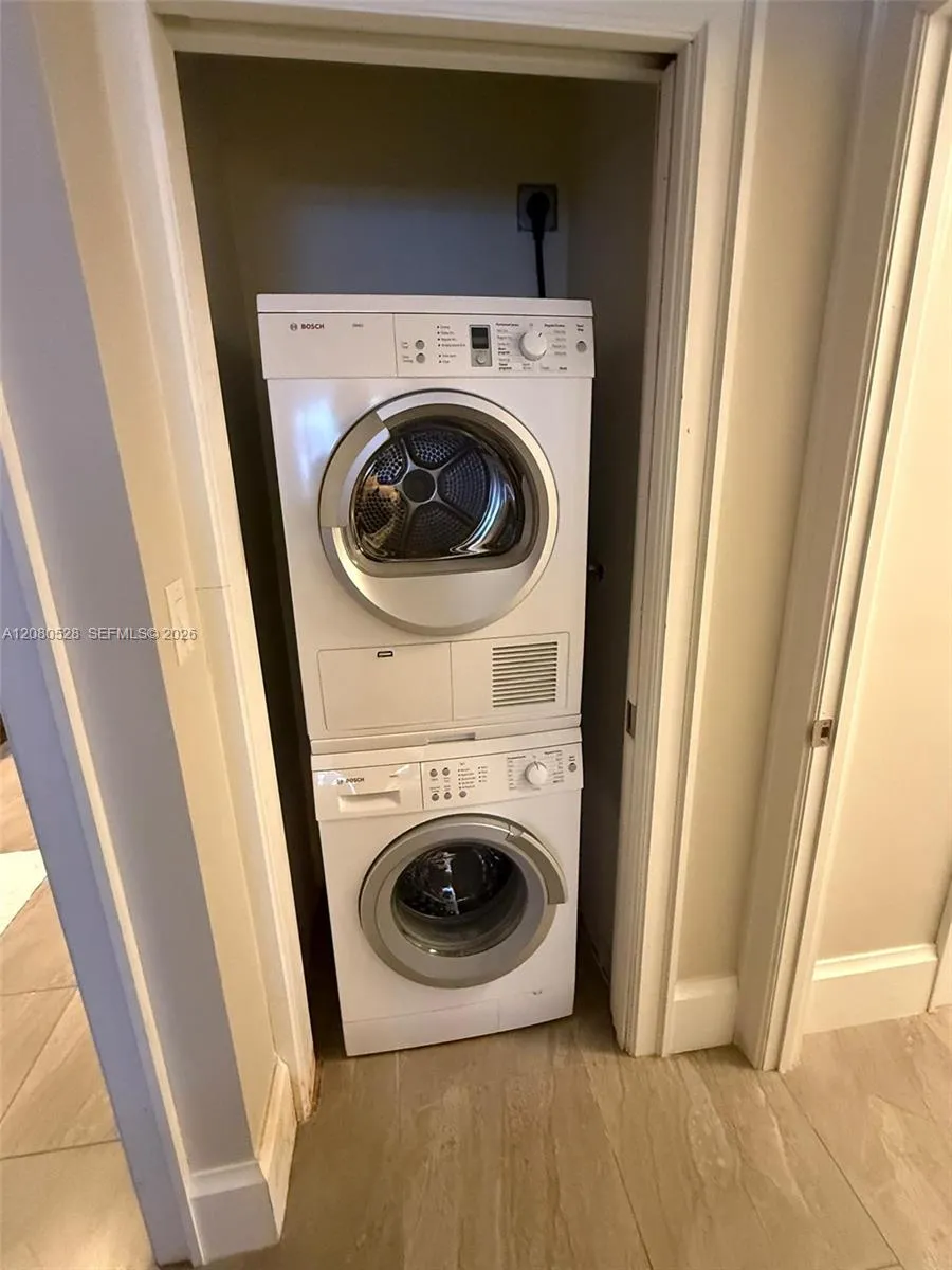 4020 Galt Ocean Dr #904 Fort Lauderdale, FL 33308