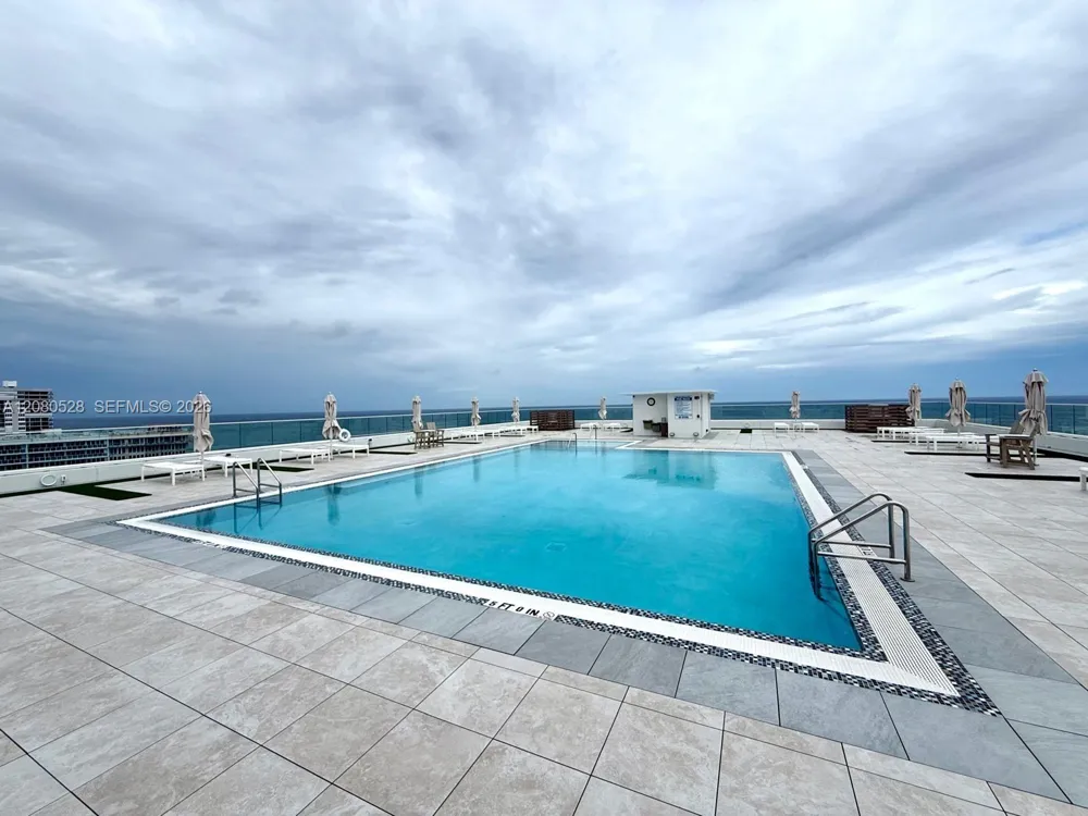 4020 Galt Ocean Dr #904 Fort Lauderdale, FL 33308