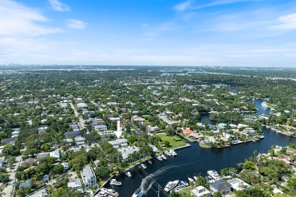 517 SW 7th Avenue Fort Lauderdale, FL 33315