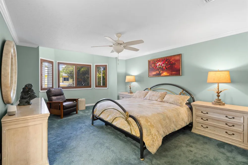517 SW 7th Avenue Fort Lauderdale, FL 33315