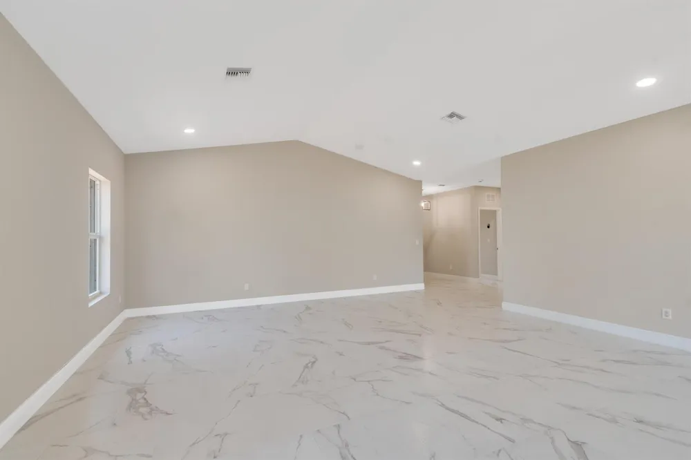 926 7TH Vero Beach, FL 32962