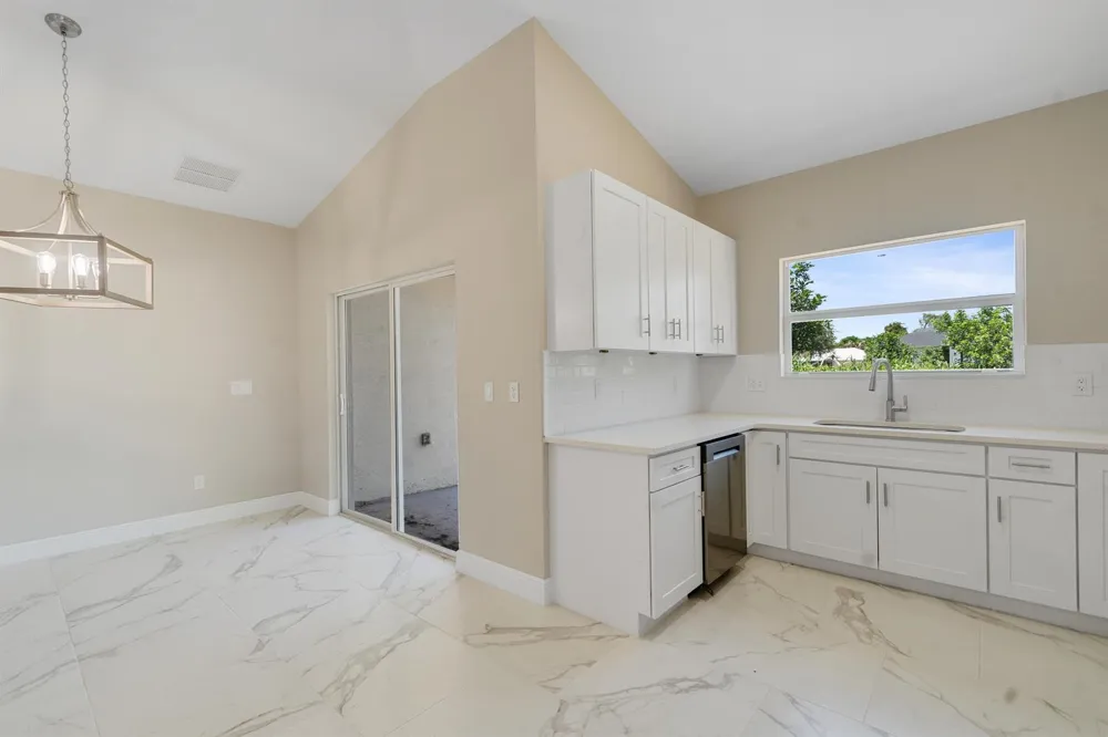 926 7TH Vero Beach, FL 32962
