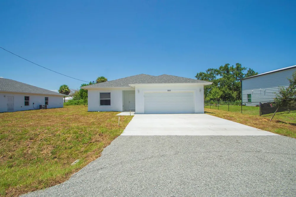926 7TH Vero Beach, FL 32962
