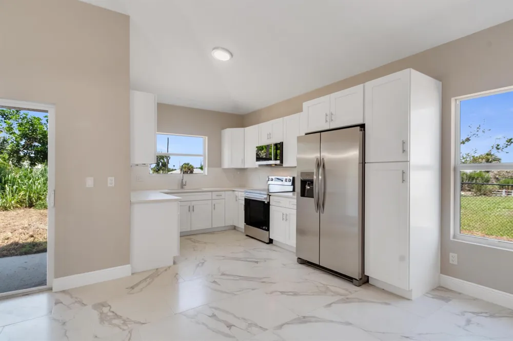 926 7TH Vero Beach, FL 32962