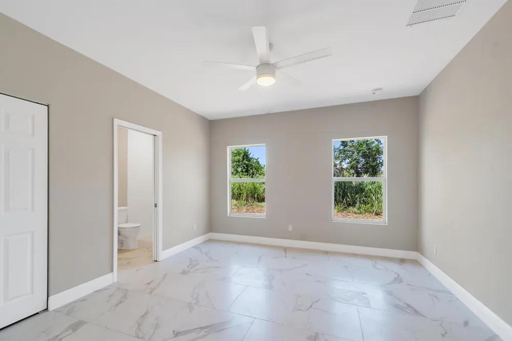 926 7TH Vero Beach, FL 32962