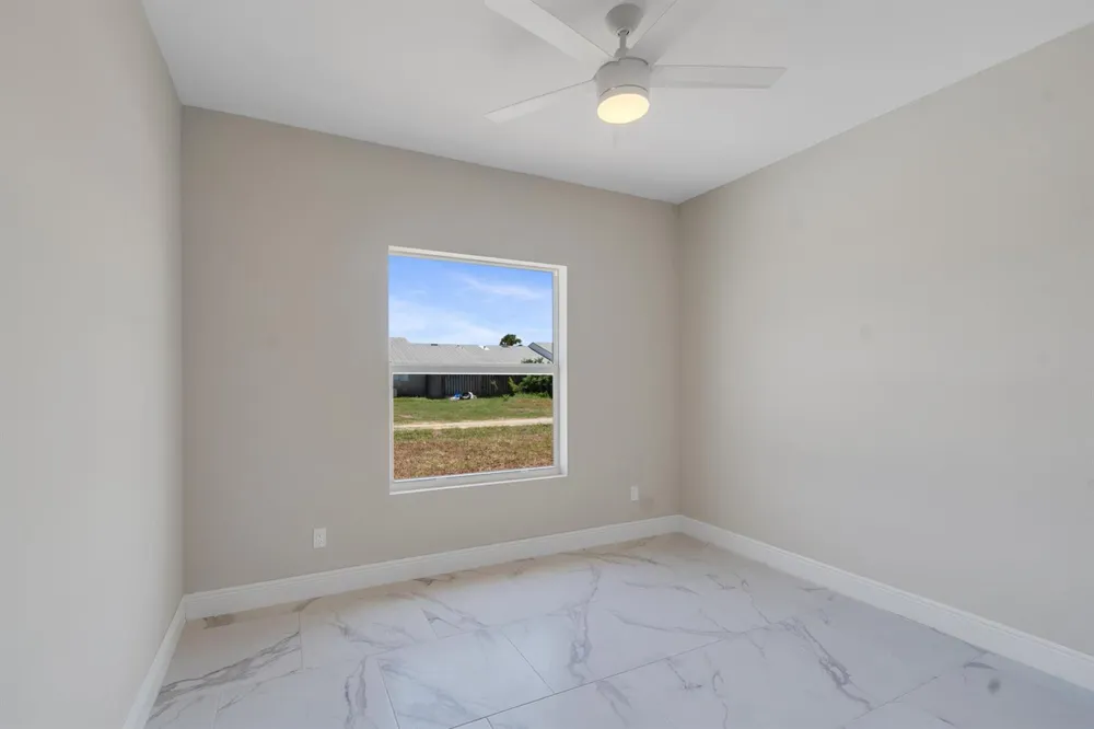 926 7TH Vero Beach, FL 32962