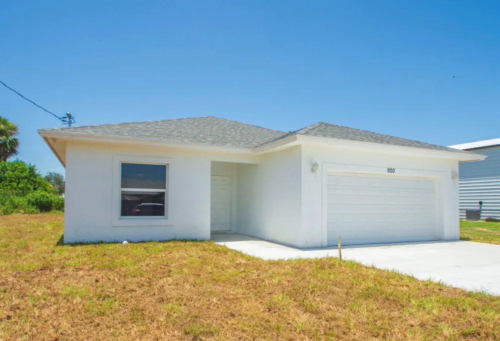 926 7TH Vero Beach, FL 32962