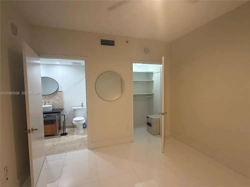 Address Not Shown Miami Beach, FL 33140
