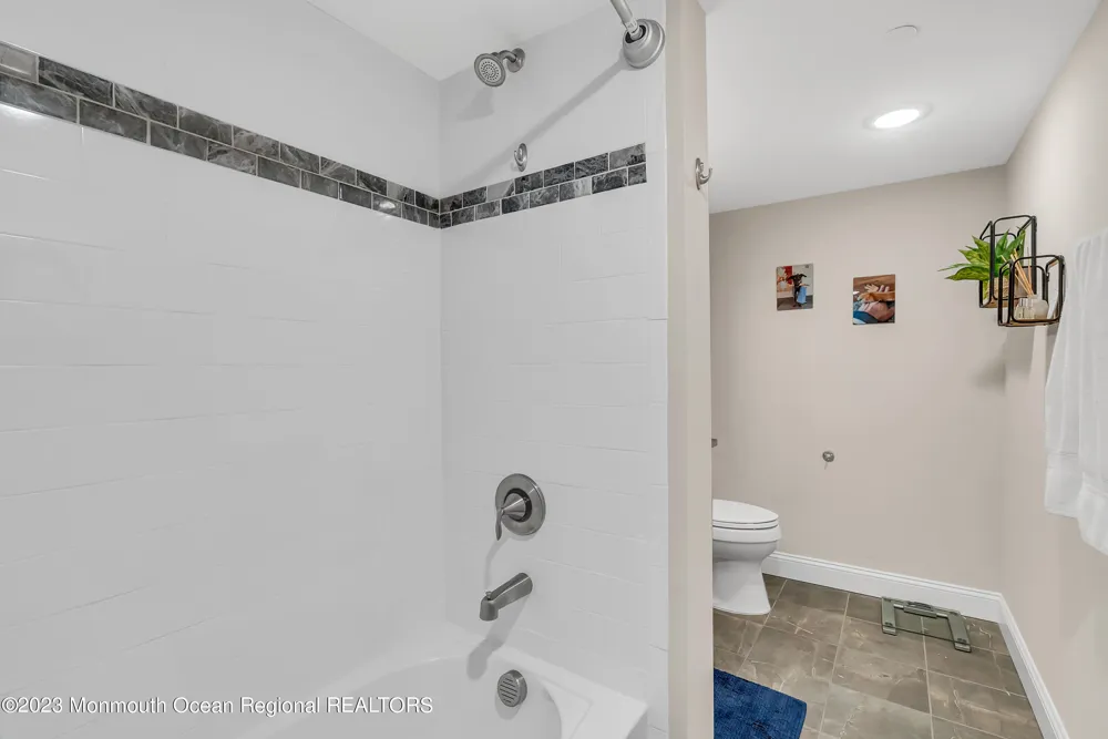 48 1st Avenue #44 Atlantic Highlands, NJ 07716