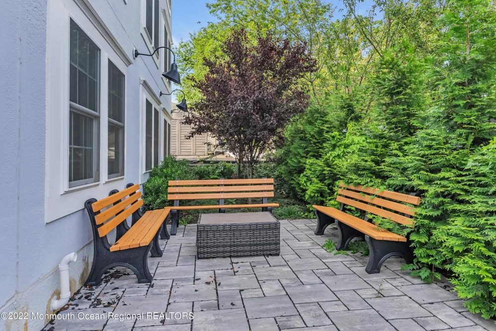 48 1st Avenue #44 Atlantic Highlands, NJ 07716