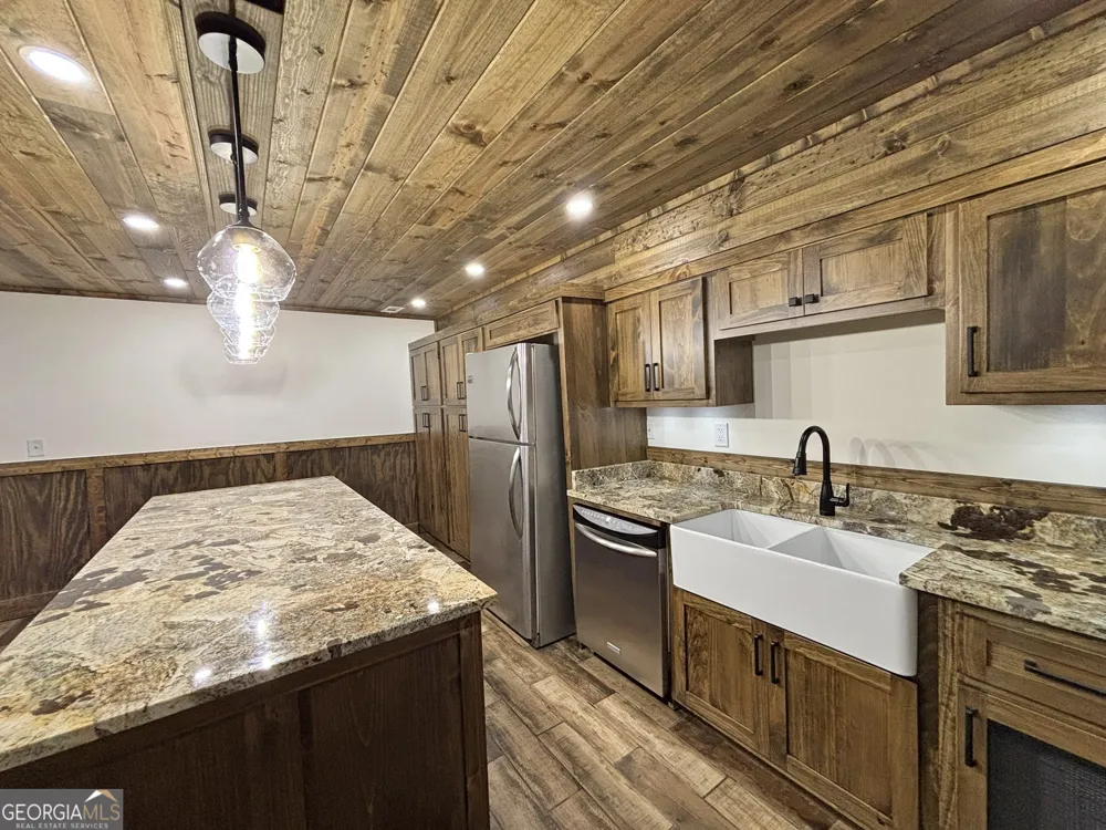 251 Walnut RD Blairsville, GA 30512