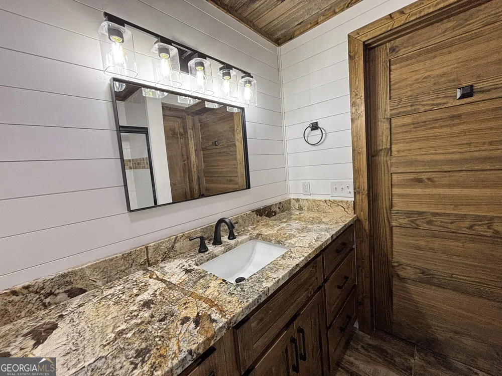 251 Walnut RD Blairsville, GA 30512