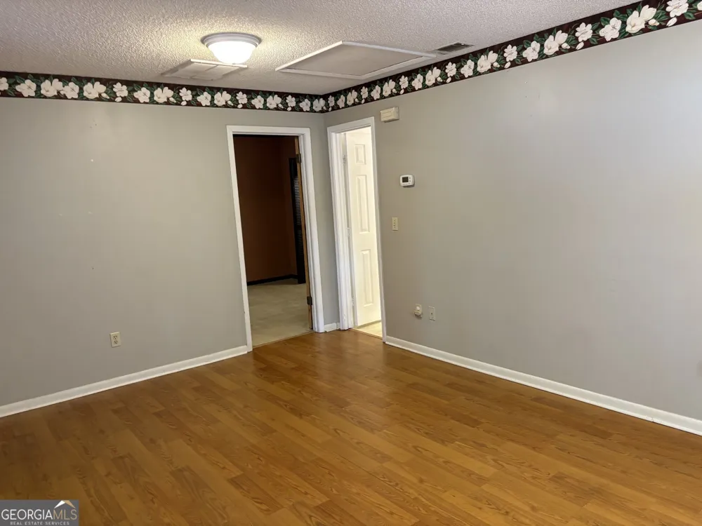 704 Bay ST Waycross, GA 31501