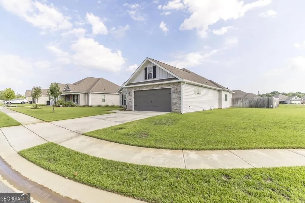 518 Edgarton WAY Bonaire, GA 31005