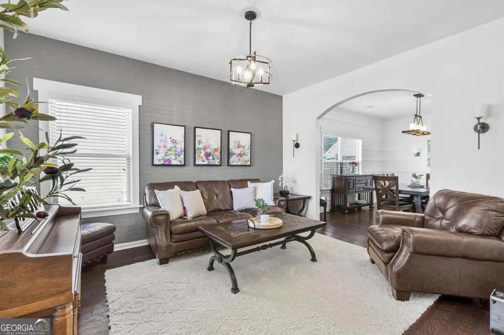 2030 Boxwood LN Canton, GA 30114