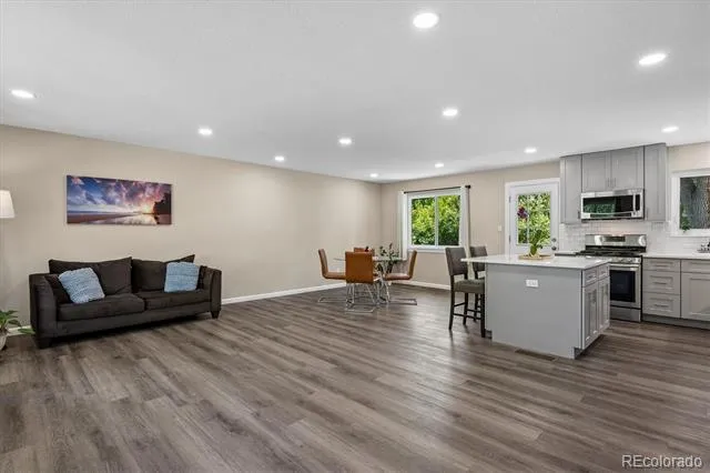 7486 E Fremont Drive Centennial, CO 80112