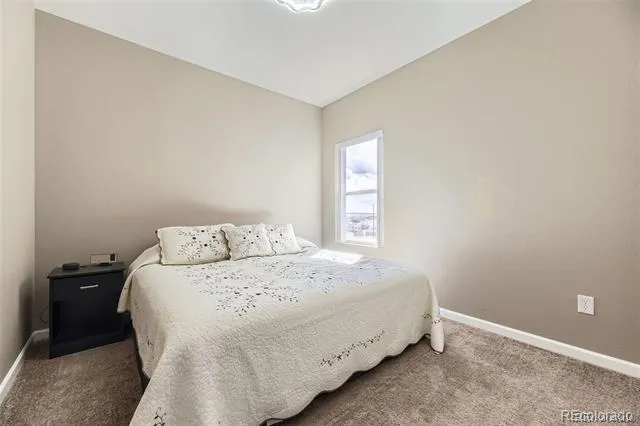 4807 River Highlands Loop Elizabeth, CO 80107