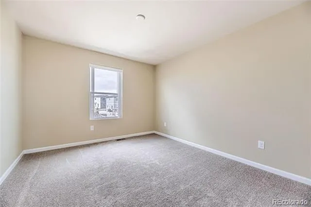 4807 River Highlands Loop Elizabeth, CO 80107