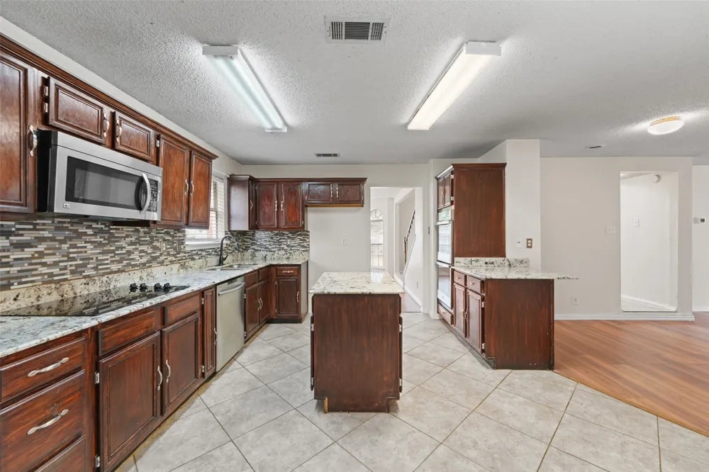 1521 Curtis Lane Cedar Hill, TX 75104